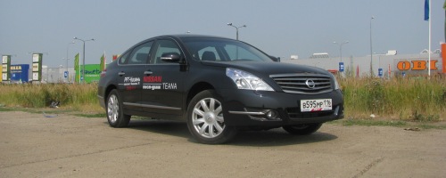 - Nissan Teana