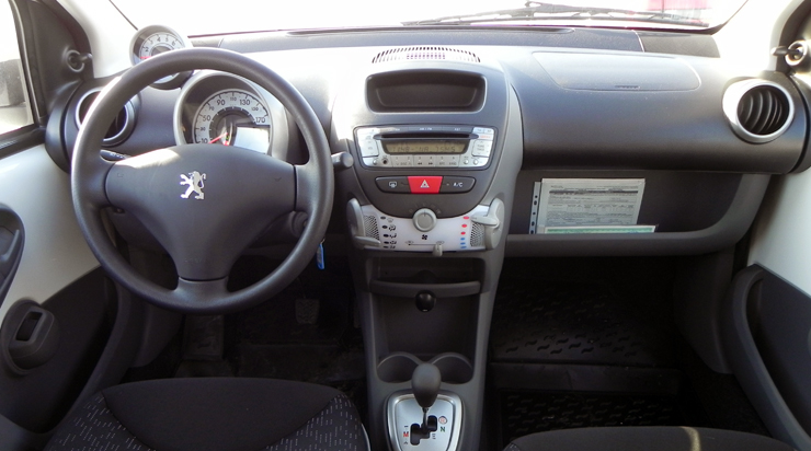 Peugeot 107 - 