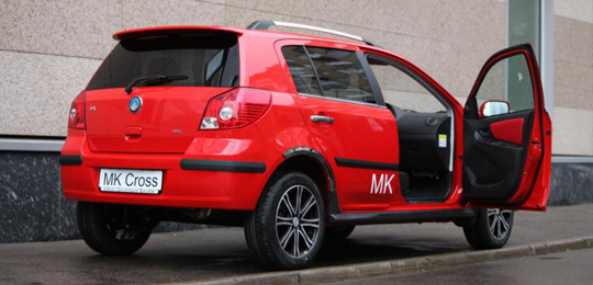    Geely MK Cross