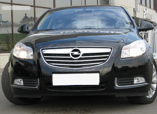 Opel Insignia   .