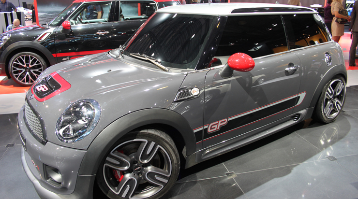 Mini