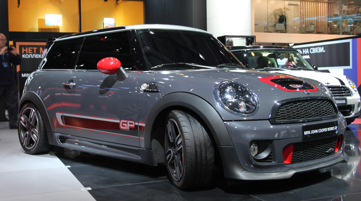 Mini